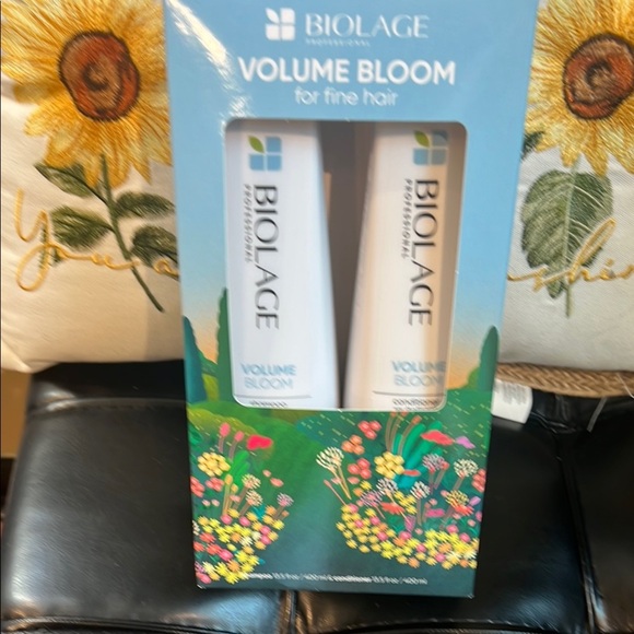 Biolage Volume Bloom Hair Care Set - Picture 1 of 2